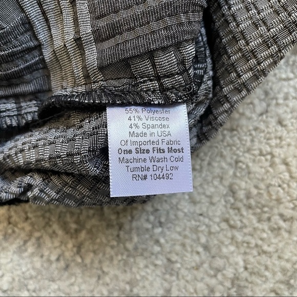 M Square Gray Multi Pattern Lagenlook Viscose Blend Wide Leg Crop Pants EUC O/S - Picture 4 of 5